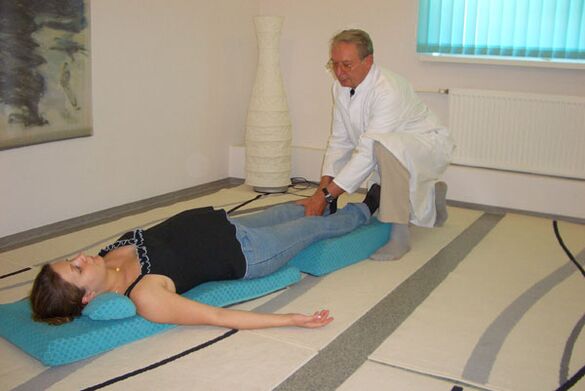 Detenzor Therapie fir cervical Osteochondrose
